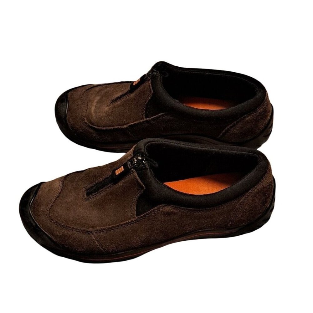 Lands End Sneakers Size 8 B Women Brown Suede Zip Close